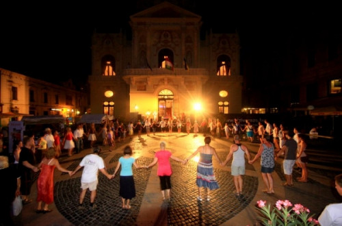 Zenés Évadnyitó a Színház téren #35