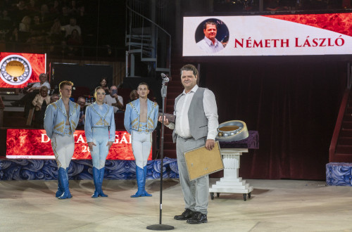 Magyar Teátrum Színházszakmai Díj - 2024 című galéria kiemelt képe