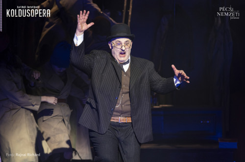 Koldusopera - Polly: LIPICS Franciska, Lucy: ÁRKI Lili Katalin #11