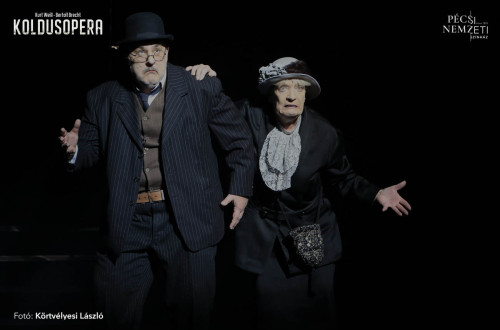 Koldusopera - Polly: LIPICS Franciska, Lucy: ÁRKI Lili Katalin #33