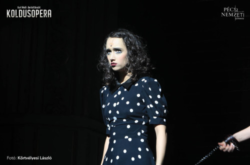 Koldusopera - Polly: LIPICS Franciska, Lucy: ÁRKI Lili Katalin #25