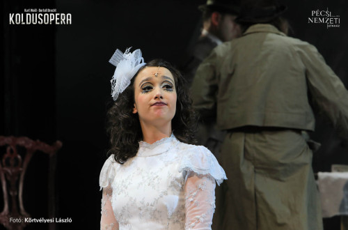 Koldusopera - Polly: LIPICS Franciska, Lucy: ÁRKI Lili Katalin #13