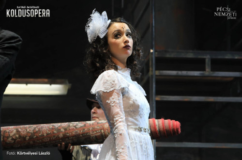 Koldusopera - Polly: LIPICS Franciska, Lucy: ÁRKI Lili Katalin #18