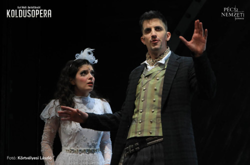 Koldusopera - Polly: BOCSKAI Virág, Lucy: GOMBÓ Viola Lotti #3