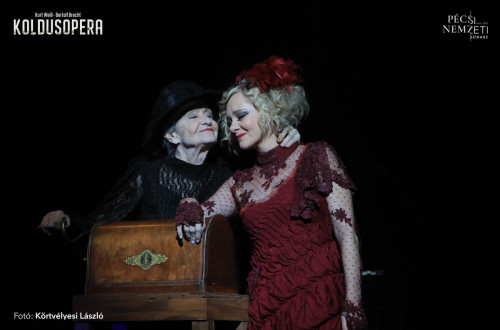 Koldusopera - Polly: BOCSKAI Virág, Lucy: GOMBÓ Viola Lotti #28
