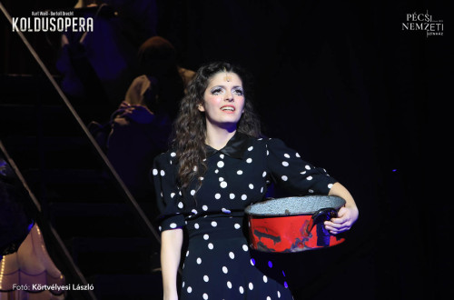 Koldusopera - Polly: BOCSKAI Virág, Lucy: GOMBÓ Viola Lotti #22