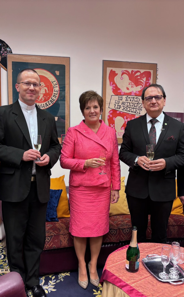 A 130 éves Pécsi Nemzeti Színház Jubileumi Díszbemutatója című galéria illusztrációs képe