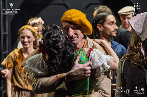 Új pécsi pezsgővel koccintott a város a Pécsi Nemzeti Színházban #12