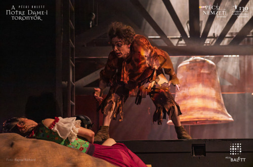 A Notre Dame-i toronyőr #82