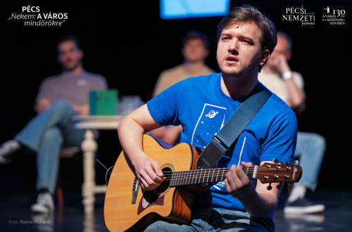 PÉCS "NEKEM: A VÁROS MINDÖRÖKRE" #17