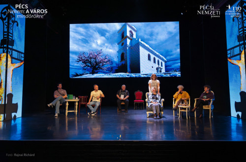 PÉCS "NEKEM: A VÁROS MINDÖRÖKRE" #42