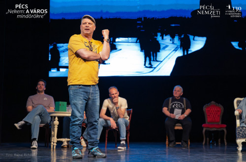PÉCS "NEKEM: A VÁROS MINDÖRÖKRE" #14
