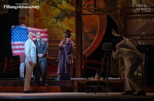 Cso-Cso-Szán: FERENCZY Orsolya, Pinkerton: BONCSÉR Gergyely, Sharpless: BOGNÁR Szabolcs, Suzuki: HUNYADI Donatella #7