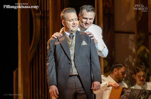 Cso-Cso-Szán: FERENCZY Orsolya, Pinkerton: BONCSÉR Gergyely, Sharpless: BOGNÁR Szabolcs, Suzuki: HUNYADI Donatella #12