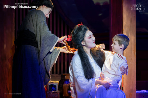 Cso-Cso-Szán: Hanna KIM-KOO, Pinkerton: ÁLVARO Zambrano, Sharpless: GEIGER Lajos, Suzuki: BITA Boglárka #77