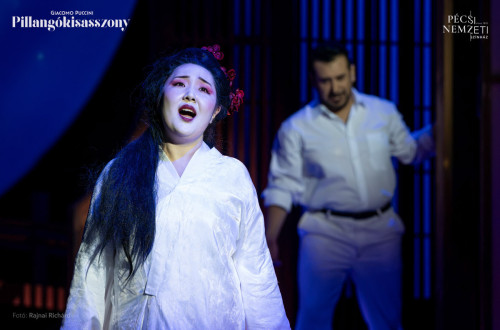 Cso-Cso-Szán: Hanna KIM-KOO, Pinkerton: ÁLVARO Zambrano, Sharpless: GEIGER Lajos, Suzuki: BITA Boglárka #44