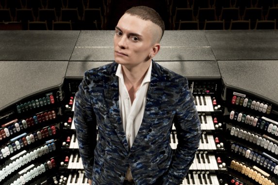 Cameron Carpenter, a különc szupersztár  című hír kiemelt képe