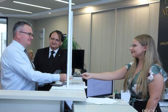 Váltson Ön is színházbérletet! című hír kiemelt képe