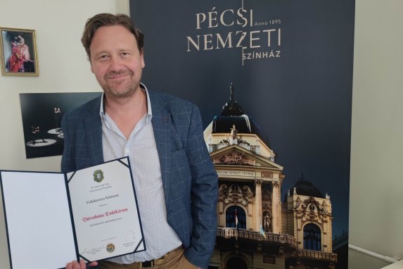 Városháza Emlékérmet kapott Vidákovics Szláven! című hír kiemelt képe