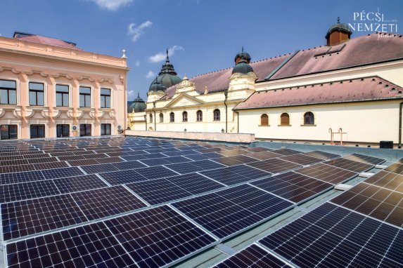 Innováció a Pécsi Nemzeti Színházban című hír kiemelt képe