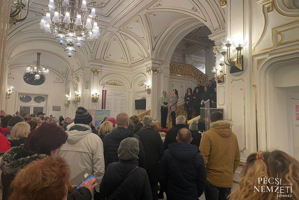 Adventi Erkélykoncert című hír kiemelt képe