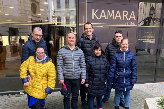 Élet-esély Autistákat Segítő Egyesület című hír kiemelt képe
