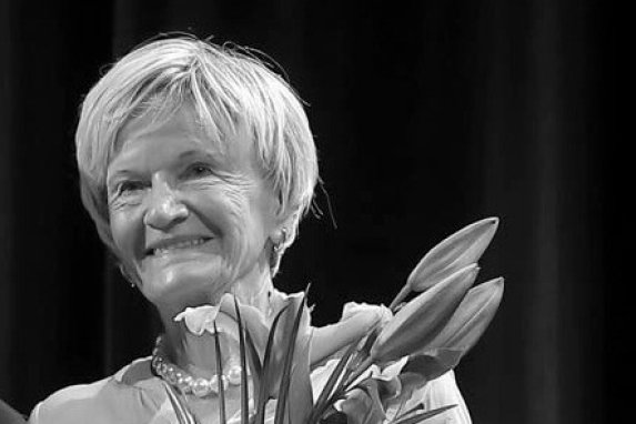 Elhunyt Babarczi Etelka (1945-2025) című hír illusztrációs képe