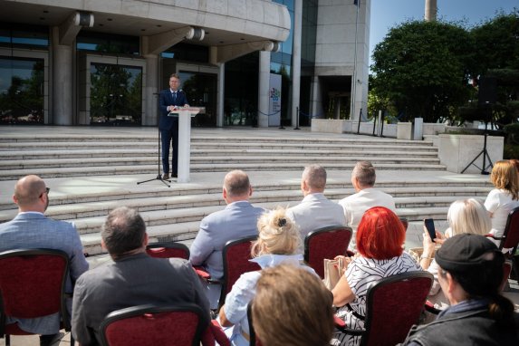 6 milliárdos pályázati forrás című hír kiemelt képe