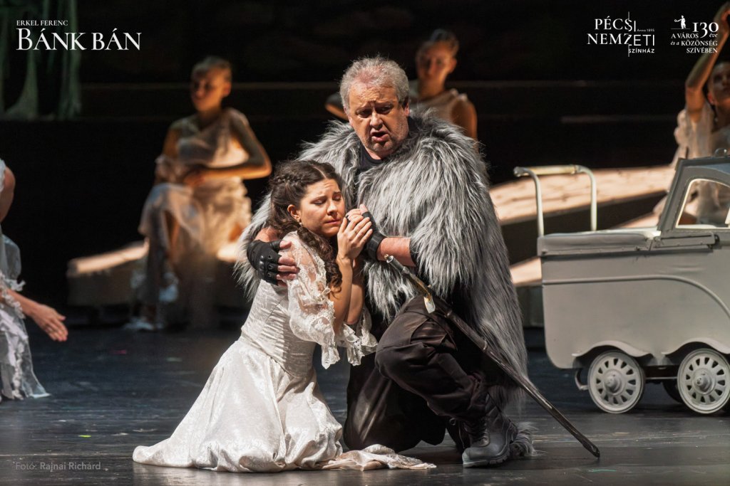 Szakmai elismerés a Pécsi Nemzeti Színháznak című hír kiemelt képe