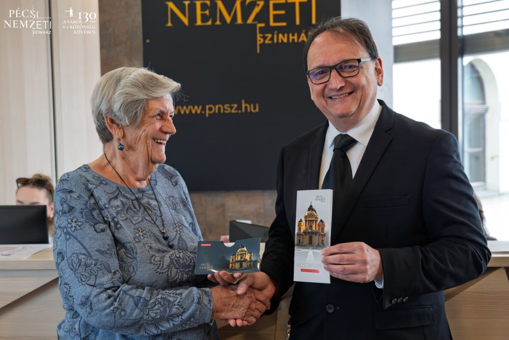 Bérletajándékozás című hír kiemelt képe