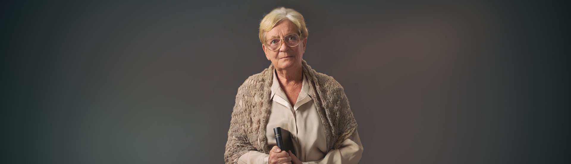 Júlia - párbeszéd a szerelemről című előadás kiemelt képe a Pécsi Nemzeti Színházból