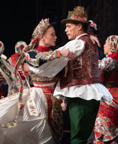 Magyar Nemzeti Táncegyüttes: A hűtlen feleség című előadás illusztrációs fotója
