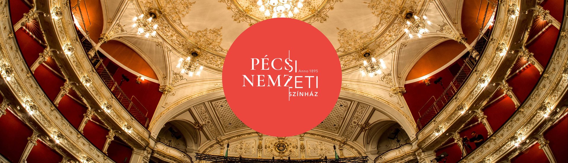 A Mester és Margarita című előadás kiemelt képe a Pécsi Nemzeti Színházból