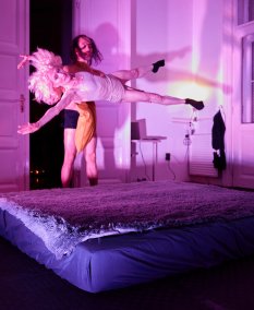 Lőrinc Katalin & Fehér Ferenc: MANGA-BALLET-PLAY című előadás illusztrációs fotója
