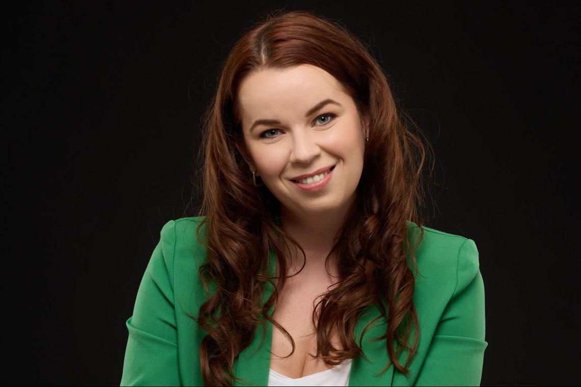 Bencze Mercédesz portréja a Pécsi Nemzeti Színház tagjáról