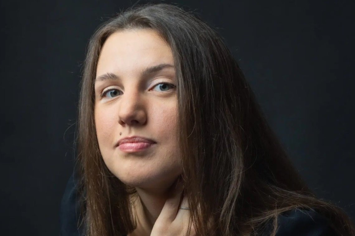 Kertész Nóra e.h. SZFE portréja a Pécsi Nemzeti Színház tagjáról