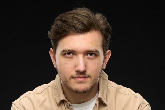 Juhász Bence portréja