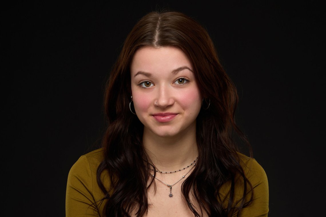 Rajnai Rebeka portréja a Pécsi Nemzeti Színház tagjáról