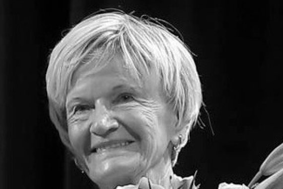 Babarczi Etelka (1945-2025) portréja