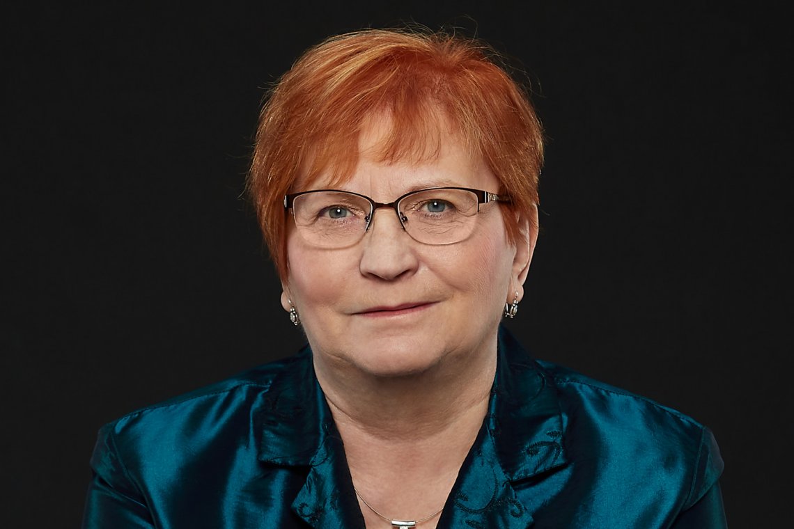 Benkő Márta portréja a Pécsi Nemzeti Színház tagjáról