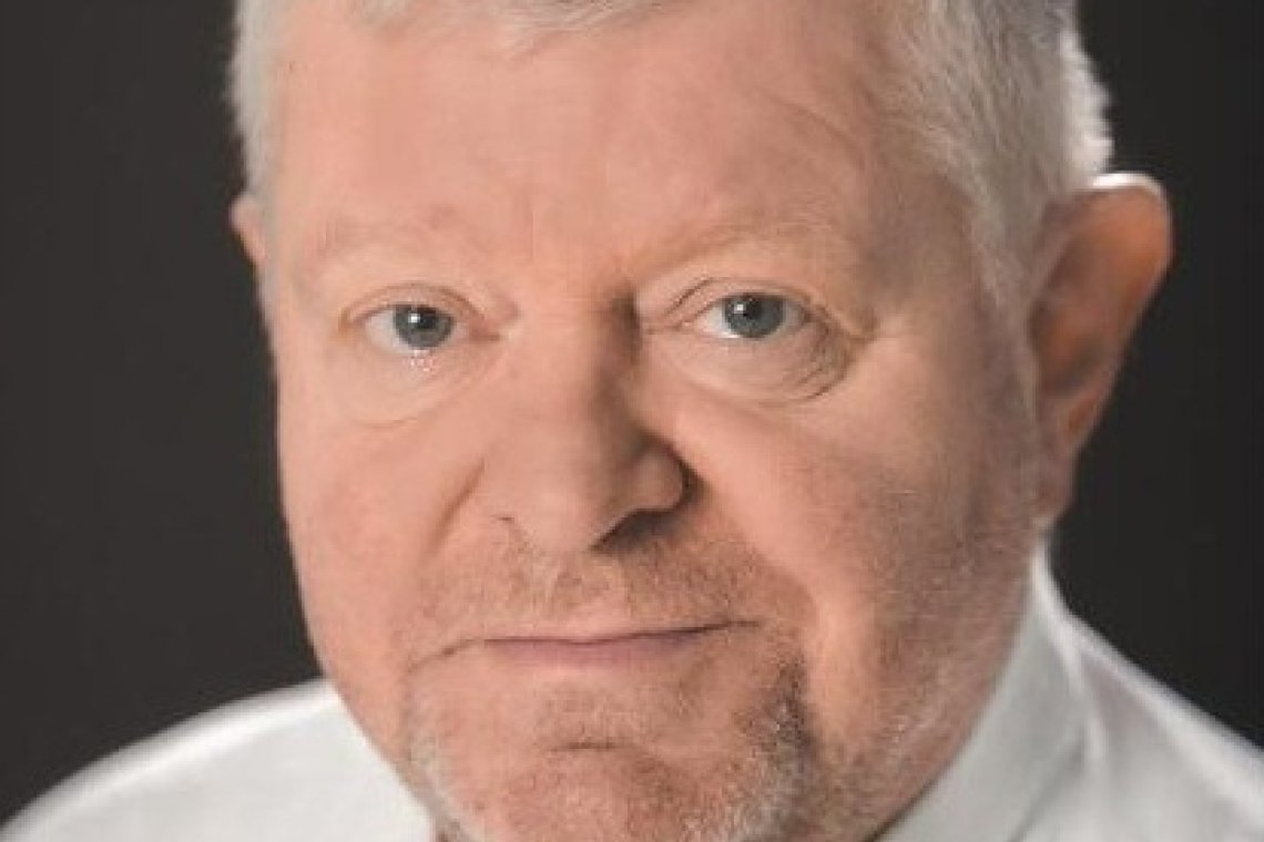 Árpád Besenczi portréja a Pécsi Nemzeti Színház tagjáról